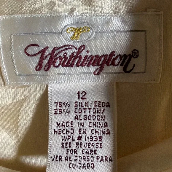 Worthington Women's Vintage Silk Cream Blouse Long Sleeve Button Up Collared 12 - Picture 10 of 10